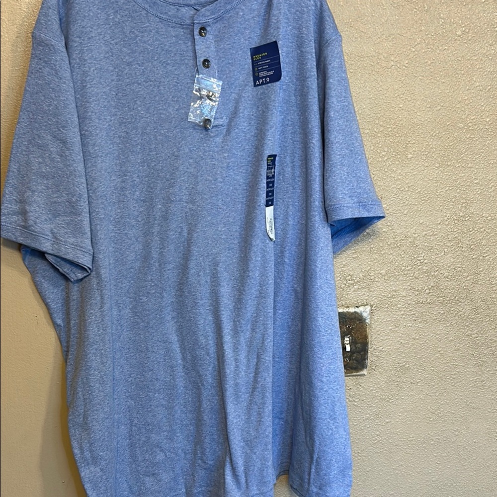 NWT Sz 2xb Premier flex Blue Short Sleeve Tee